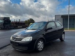 Schwarz Gebraucht 2001 Opel Corsa Kleinwagen | 1.200 € (Fairer Preis)