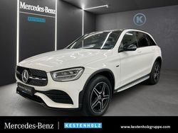 Weiß Gebraucht 2021 Mercedes GLC300e AMG SUV | 34.890 € (Etwas zu teuer)