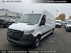Arktikweiss Gebraucht 2023 Mercedes Sprinter Van | 34.986 € (Fairer Preis)