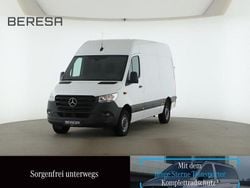 Weiß Gebraucht 2023 Mercedes Sprinter Van | 34.129 € (Guter Preis)