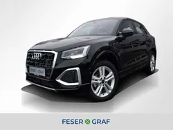 Brillantschwarz Gebraucht 2024 Audi Q2 Advanced SUV | 28.980 € (Guter Preis)