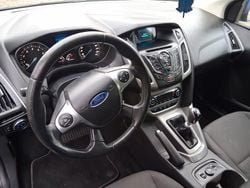 Blau Gebraucht 2014 Ford Focus Business Edition Kombi | 5.500 € (Superpreis)