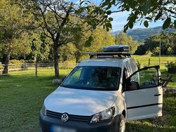 Weiß Gebraucht 2012 VW Caddy Maxi Van / Kleinbus | 11.999 €