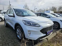 Weiß Gebraucht 2024 Ford Kuga Cool & Connect SUV | 32.860 € (Superpreis)