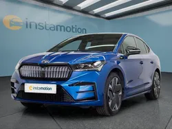 Blau Gebraucht 2023 Skoda Enyaq iV RS SUV | 36.749 € (Guter Preis)