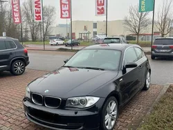 Schwarz Gebraucht 2007 BMW 123 Coupé Coupé | 7.900 €
