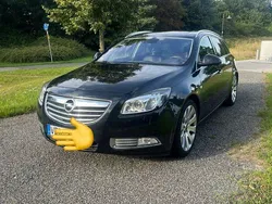 Schwarz Gebraucht 2010 Opel Insignia Cosmo Kombi | 3.499 € (Guter Preis)