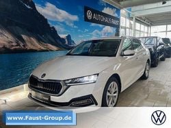 Weiß Gebraucht 2023 Skoda Octavia Style Kombi | 24.950 € (Guter Preis)