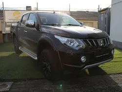 Schwarz (metallic) Gebraucht 2019 Mitsubishi L200 Top Abholung | 27.999 € (Fairer Preis)