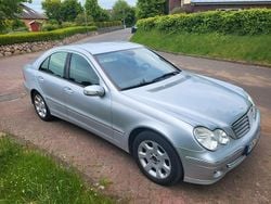 Silber Gebraucht 2006 Mercedes C200 Limousine | 2.000 € (Superpreis)