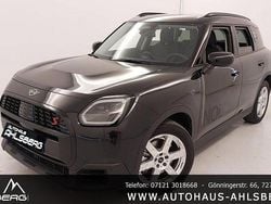 Schwarz Gebraucht 2024 Mini Countryman SUV | 42.900 € (Guter Preis)