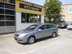 Silber Gebraucht 2007 Opel Vectra Cosmo Limousine | 3.500 € (Teuer)