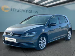 Blau Gebraucht 2019 VW Golf VII Kleinwagen | 16.999 € (Fairer Preis)