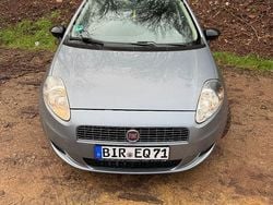Grau Gebraucht 2008 Fiat Punto Active Limousine | 800 € (Superpreis)