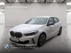 Weiß Gebraucht 2024 BMW M135 Comfort Edition Kleinwagen | 38.906 € (Fairer Preis)
