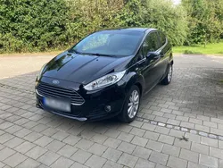Schwarz Gebraucht 2017 Ford Fiesta Titanium Kleinwagen | 9.050 € (Guter Preis)