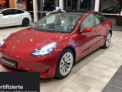 Rot Gebraucht 2021 Tesla Model 3 Long Range RWD Limousine | 32.100 € (Teuer)