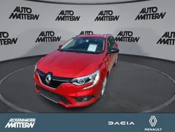 Rot Gebraucht 2020 Renault Mégane IV Limousine | 15.990 € (Fairer Preis)