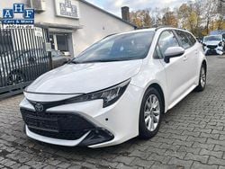 Weiß Gebraucht 2024 Toyota Corolla Hybrid Business Edition Limousine | 16.990 € (Superpreis)