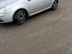 Silber Gebraucht 2007 VW Golf Comfortline Limousine | 2.500 € (Superpreis)