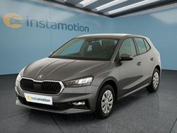 Grau Neu 2025 Skoda Fabia Limousine | 20.399 € (Fairer Preis)
