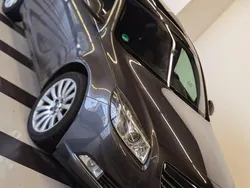 Grau Gebraucht 2009 Opel Insignia Limousine | 3.299 € (Guter Preis)