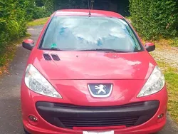 Rot Gebraucht 2010 Peugeot 206+ Kleinwagen | 2.000 € (Fairer Preis)
