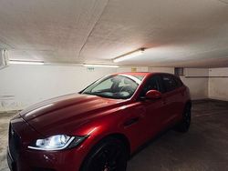 Rot Gebraucht 2017 Jaguar F-Pace Prestige SUV | 20.300 € (Fairer Preis)