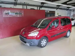 Farbe rot ardent/deckende lack Gebraucht 2009 Peugeot Partner Tepee Van / Kleinbus | 3.990 € (Guter Preis)