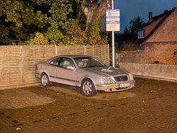 Grau Gebraucht 1998 Mercedes CLK320 Elegance Coupé | 2.700 € (Etwas zu teuer)