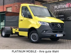 Gelb Gebraucht 2020 Mercedes Sprinter Van | 17.999 €