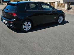 Schwarz Gebraucht 2024 VW Golf VIII Life Limousine | 22.999 € (Guter Preis)