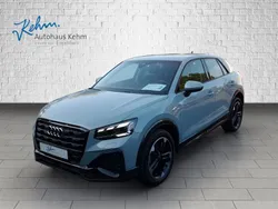 Grau Gebraucht 2023 Audi Q2 S-Line SUV | 35.390 € (Teuer)