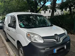 Weiß Gebraucht 2013 Renault Kangoo Van / Kleinbus | 6.400 € (Etwas zu teuer)