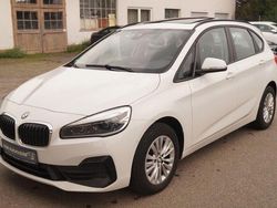 Weiß Gebraucht 2020 BMW 220 Active Tourer Advantage Van / Kleinbus | 16.660 € (Fairer Preis)