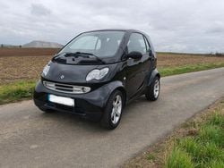 Schwarz Gebraucht 2005 Smart ForTwo Coupé Coupé | 2.900 € (Fairer Preis)