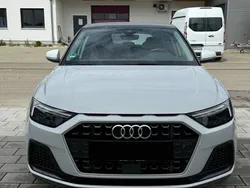 Weiß Gebraucht 2019 Audi A1 Sportback Kleinwagen | 18.400 € (Etwas zu teuer)