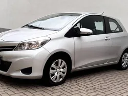 Silber Gebraucht 2012 Toyota Yaris Comfort Kleinwagen | 5.400 € (Superpreis)