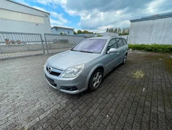 Grau Gebraucht 2007 Opel Vectra Kombi | 2.350 € (Fairer Preis)