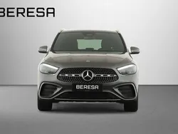 Grau Gebraucht 2024 Mercedes GLA180 AMG line SUV | 37.950 € (Guter Preis)
