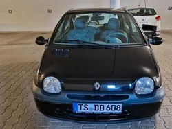 Schwarz Gebraucht 2005 Renault Twingo Kleinwagen | 2.100 € (Fairer Preis)