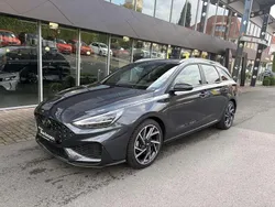 Dark knight mineraleffekt Gebraucht 2024 Hyundai i30 N Line Kombi | 26.890 € (Etwas zu teuer)