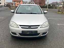 Silber Gebraucht 2006 Opel Corsa Kleinwagen | 1.800 €