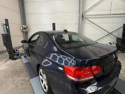 Blau Gebraucht 2009 BMW 320 Coupé | 7.900 € (Guter Preis)