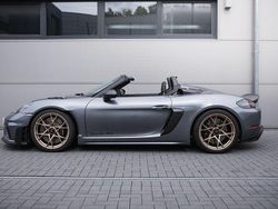 Vanadiumgraumetallic Gebraucht 2024 Porsche Boxster Spyder Cabrio | 183.900 €