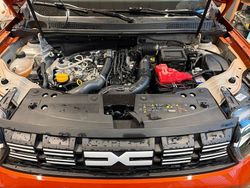 Arizona=orange=/(m) Gebraucht 2023 Dacia Duster Journey SUV | 21.645 € (Guter Preis)