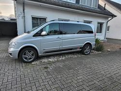 Silber Gebraucht 2012 Mercedes Viano Van / Kleinbus | 12.999 € (Fairer Preis)