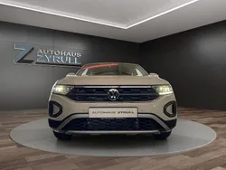 Grau Gebraucht 2025 VW T-Roc SUV | 24.990 € (Guter Preis)