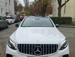 Weiß Gebraucht 2016 Mercedes GLC220 AMG SUV | 22.999 € (Fairer Preis)
