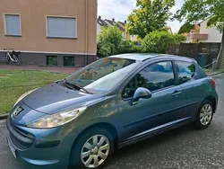 Grau Gebraucht 2005 Peugeot 207 Kleinwagen | 1.900 €